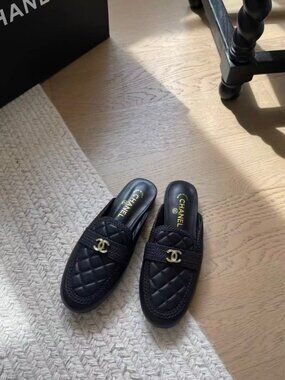 CHANEL Black Quilted Lambskin CC Loafer Mule Slides